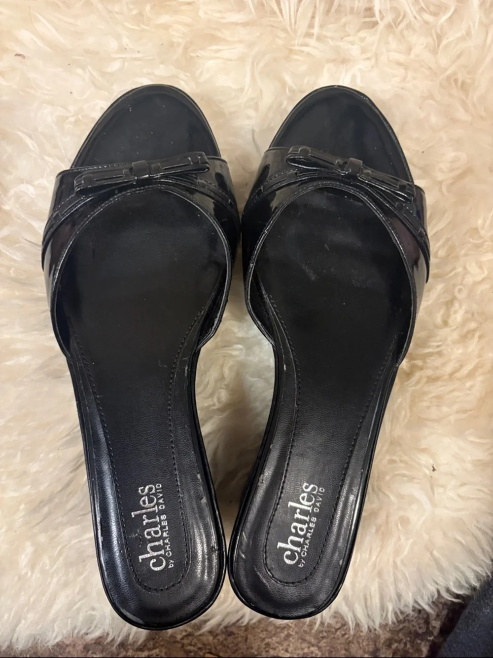 Charles by Charles David Black Patent Platform Slide Sandals 9